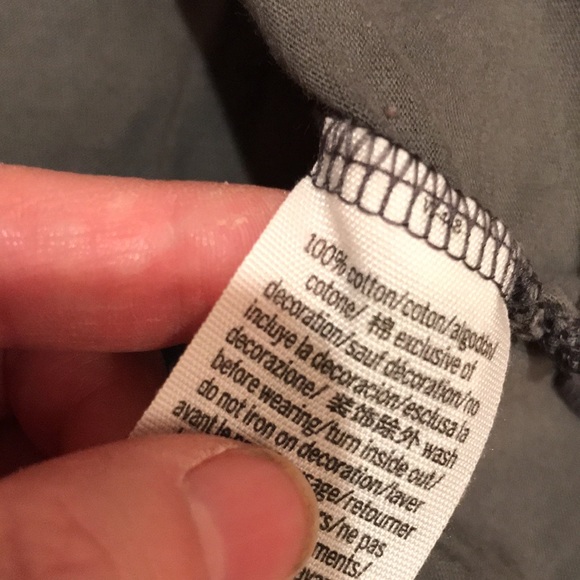 New Victoria’s Secret pink top logo S Longer style - Picture 3 of 5